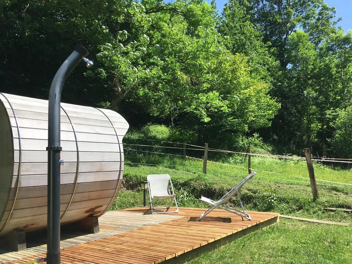 Tente de luxe Wigwam, séjour ecolo glamping Frechet-Aure